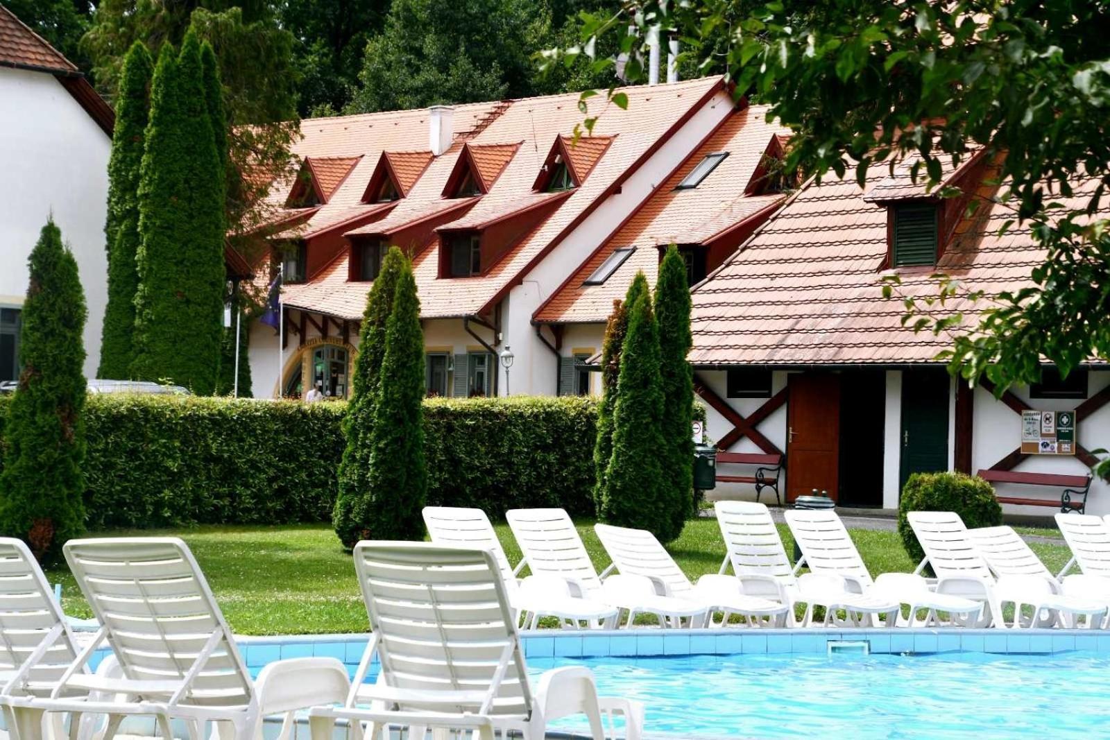 Abbazia Country Club Hotell Nemesnép Eksteriør bilde