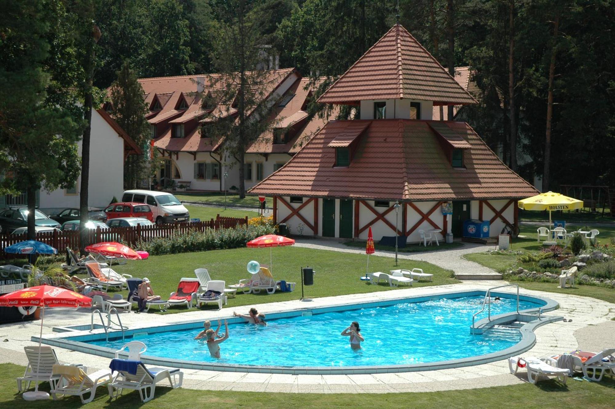 Abbazia Country Club Hotell Nemesnép Eksteriør bilde